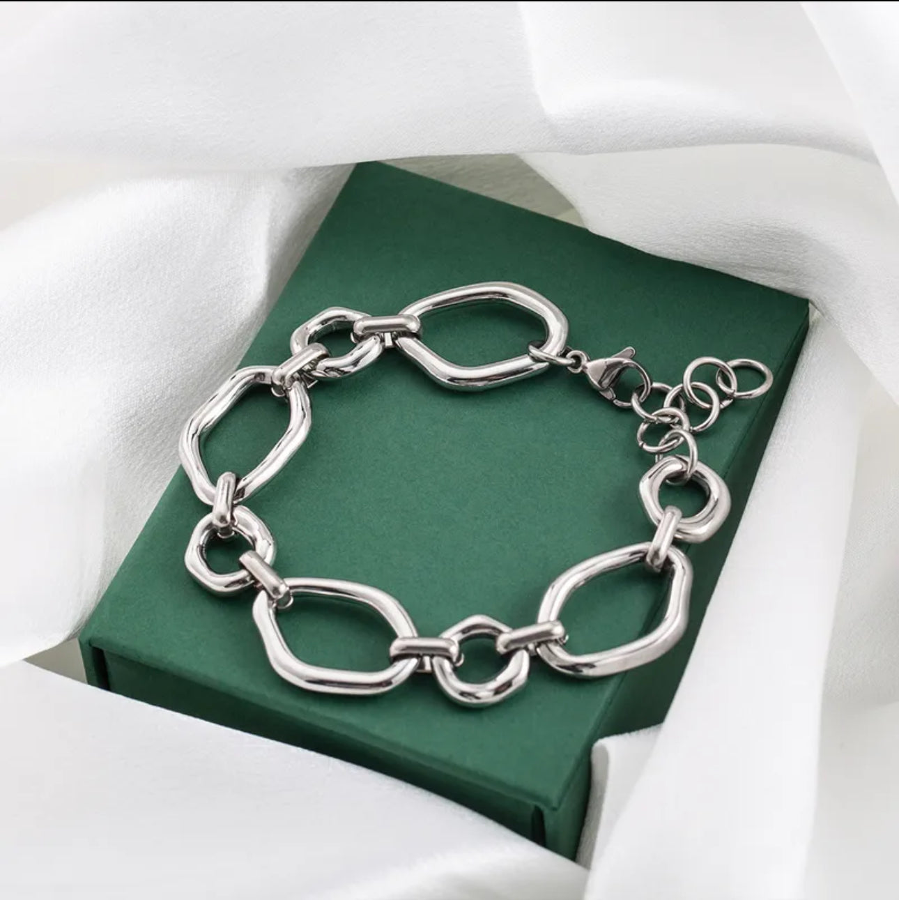 Bella Bracelets Silver & Gold