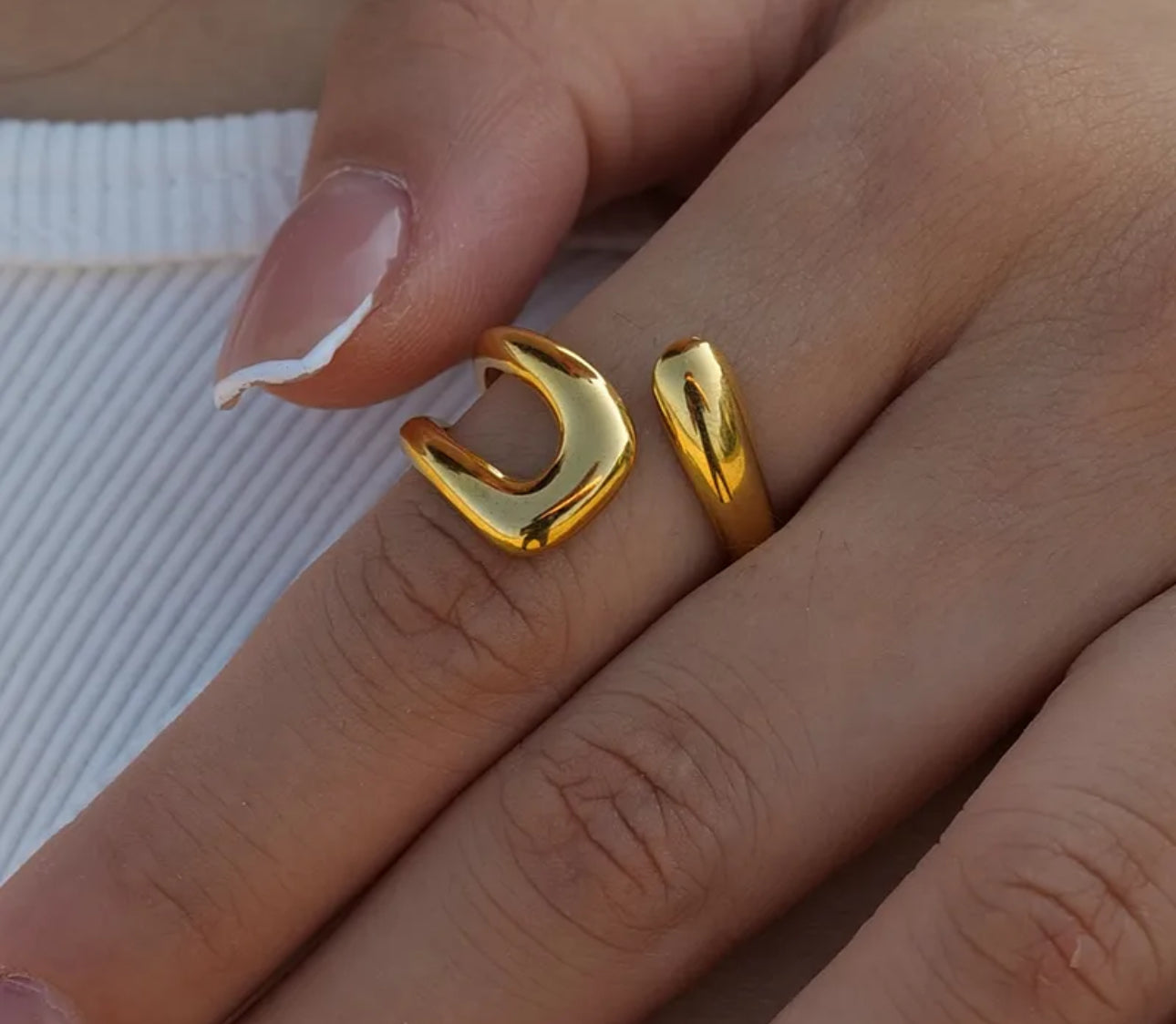 Irregular solid open Ring