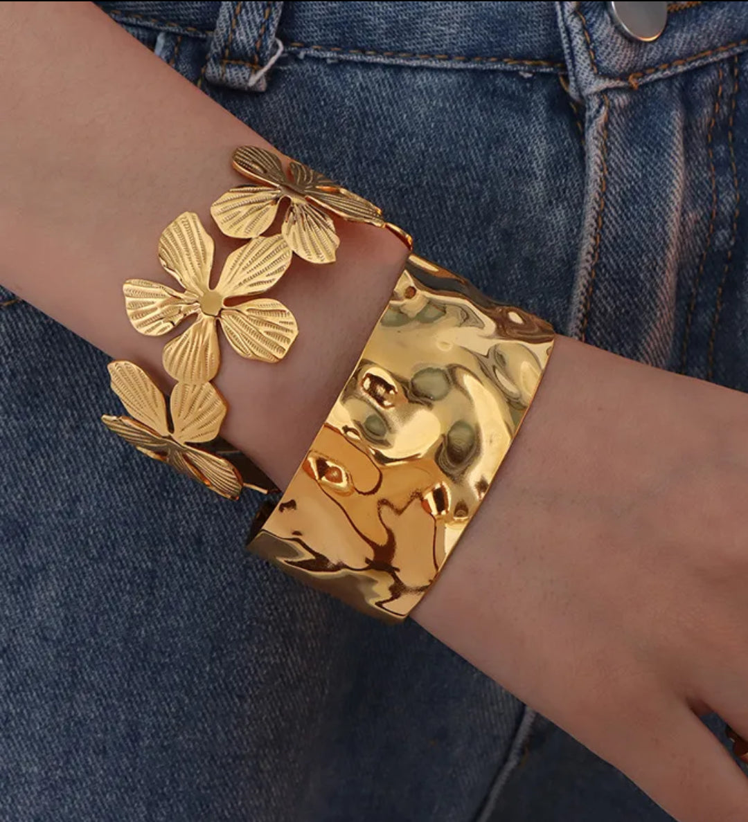 Fanny Cuff