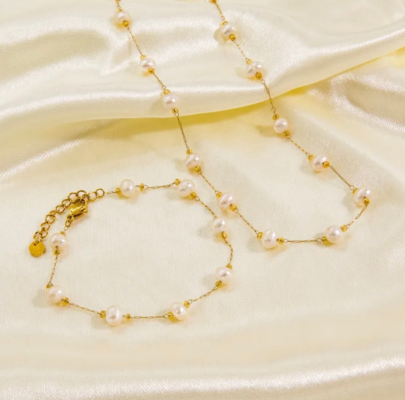 Pearl Roma set