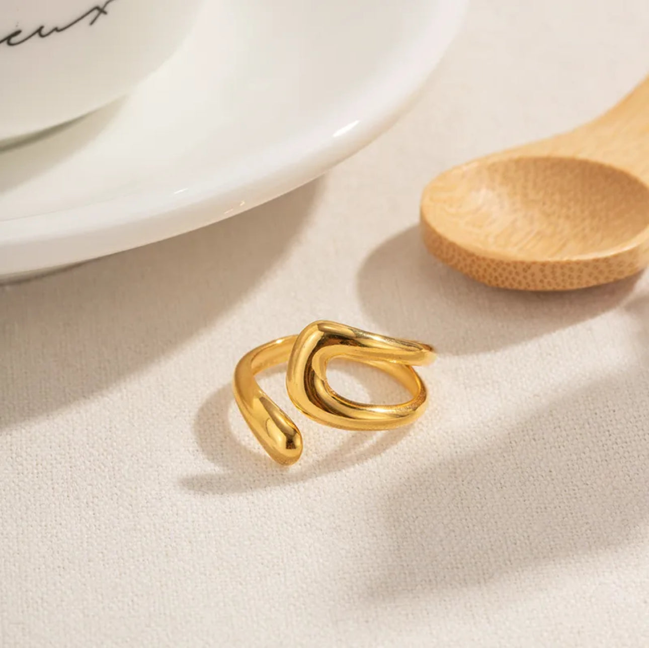 Irregular solid open Ring
